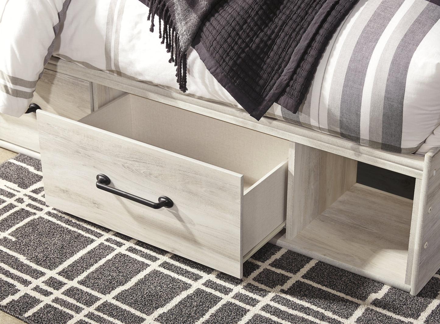 Cambeck  Panel Bed With 2 Storage Drawers With Mirrored Dresser And 2 Nightstands