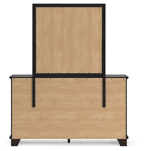 Covetown Full Panel Bed with Mirrored Dresser