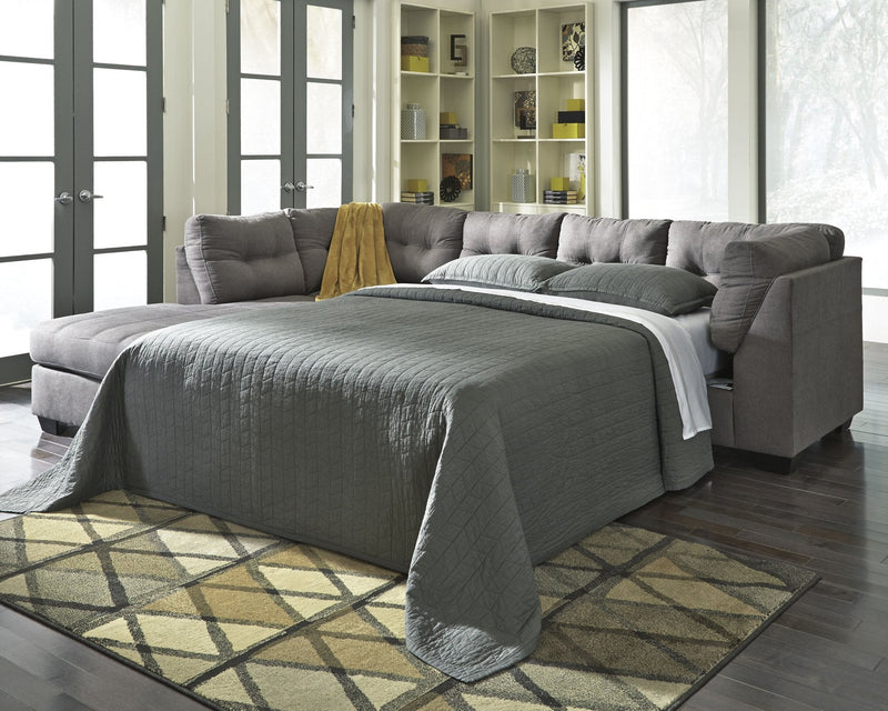 Maier Benchcraft Sectional image