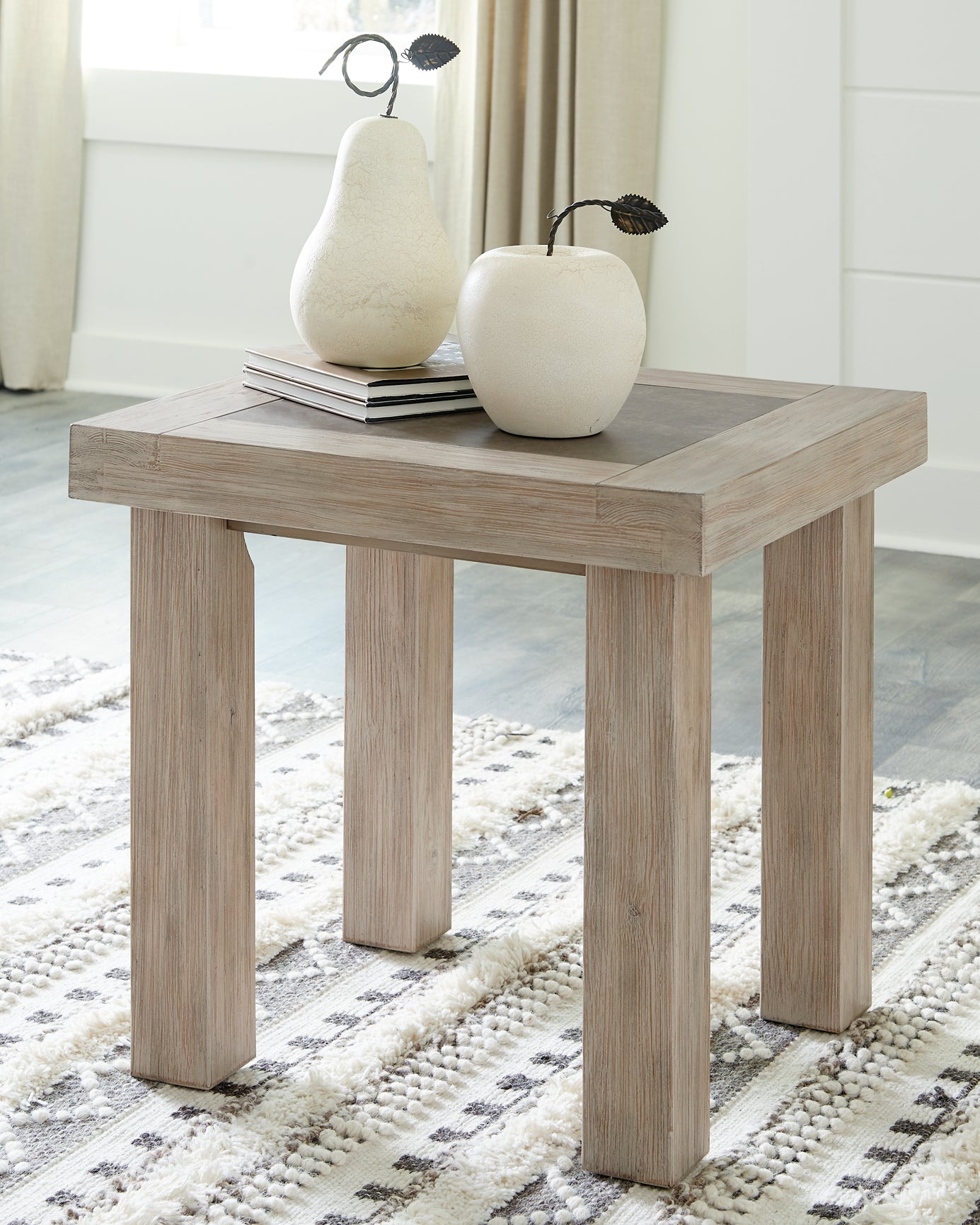 Ashley Express - Hennington Rectangular End Table